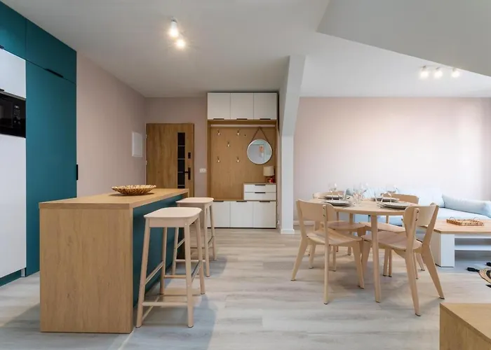 Porto Di Mare Ustka- W Centrum Appartement *